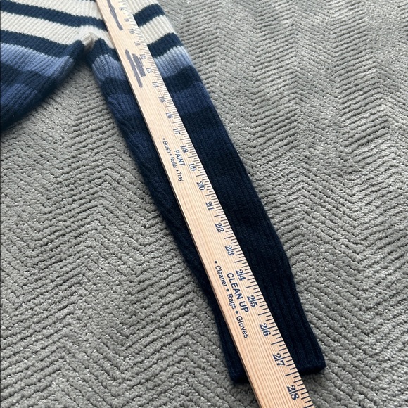 J. Crew Cashmere Sweater in Cream - Picture 10 of 11